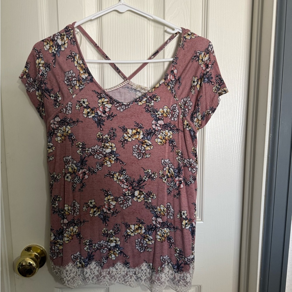 Women’s floral shirt